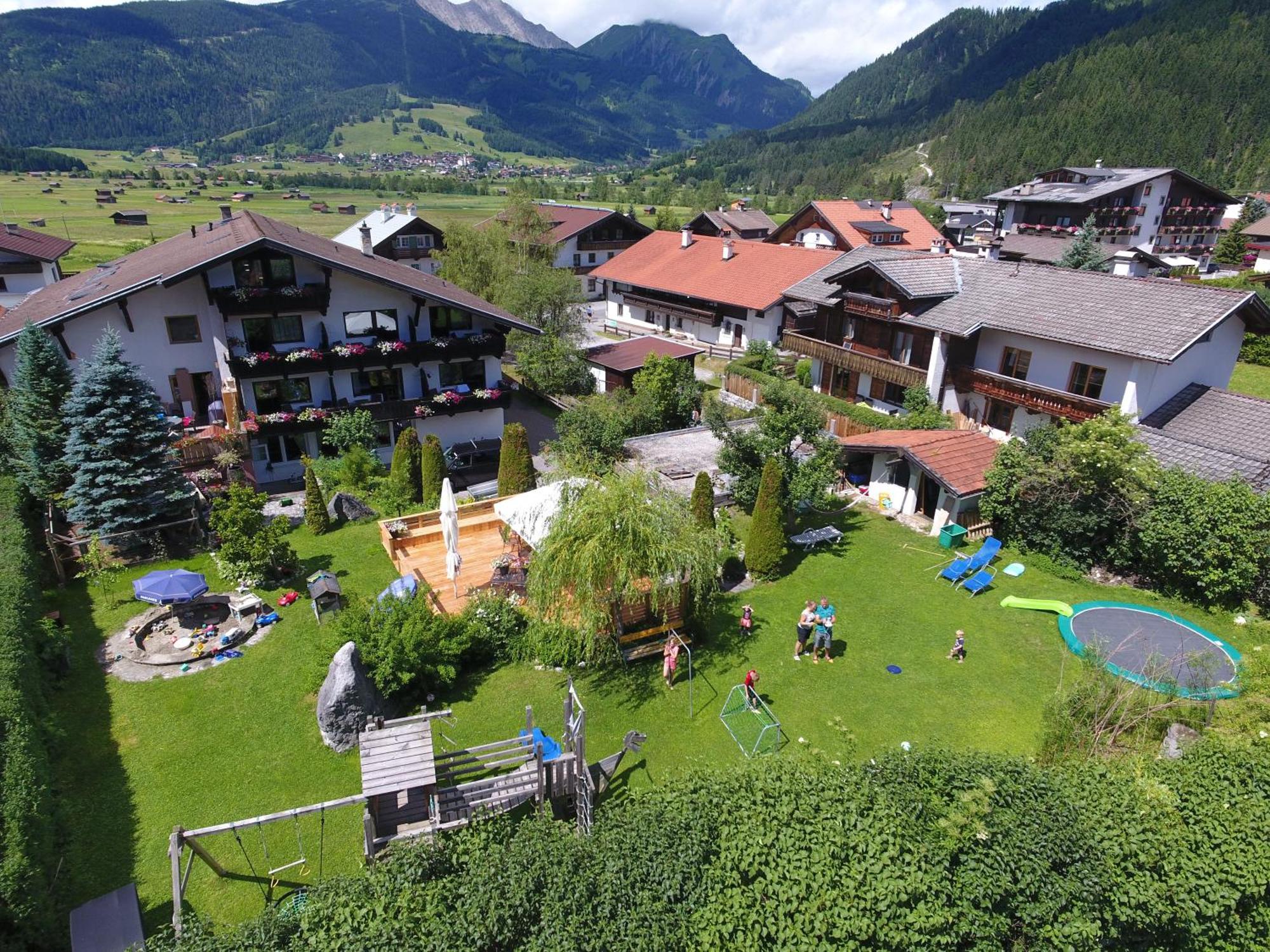Haus Alpengluehen Apartment Ehrwald Ngoại thất bức ảnh