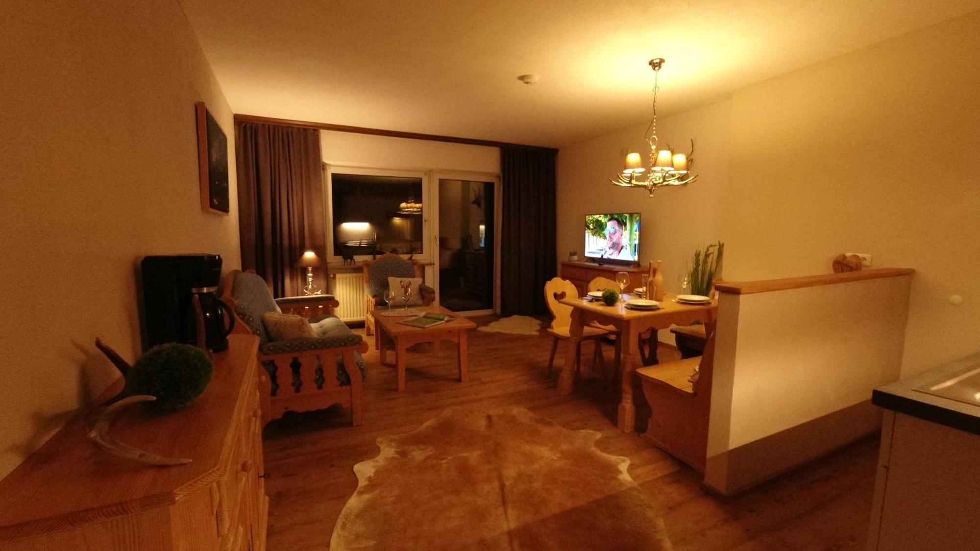 Haus Alpengluehen Apartment Ehrwald Ngoại thất bức ảnh